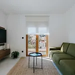Oleander Urban Suites, High-speed Internet, At 250, Pet Friendly Lägenhet *
