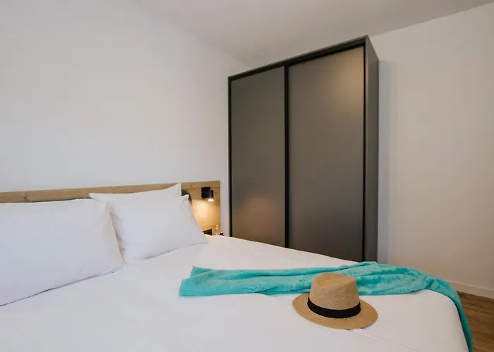 Oleander Urban Suites, High-speed Internet, At 250, Pet Friendly تروغير