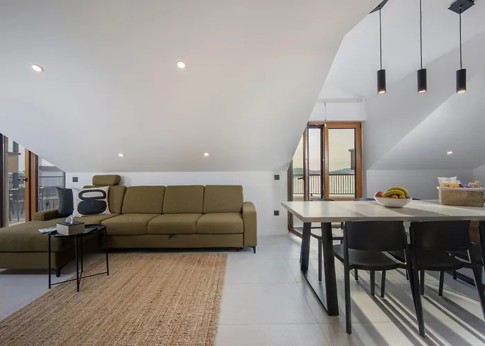 Апартаменты Oleander Urban Suites, High-speed Internet, At 250, Pet Friendly