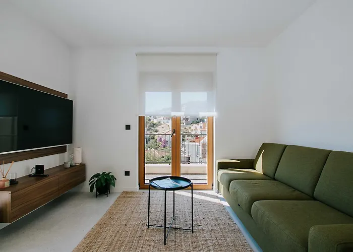 Oleander Urban Suites, High-speed Internet, At 250, Pet Friendly شقة *