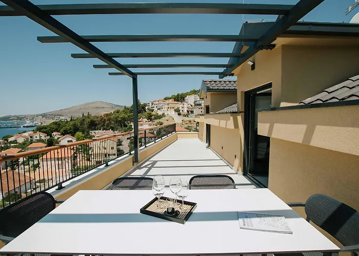 Oleander Urban Suites, High-speed Internet, At 250, Pet Friendly شقة