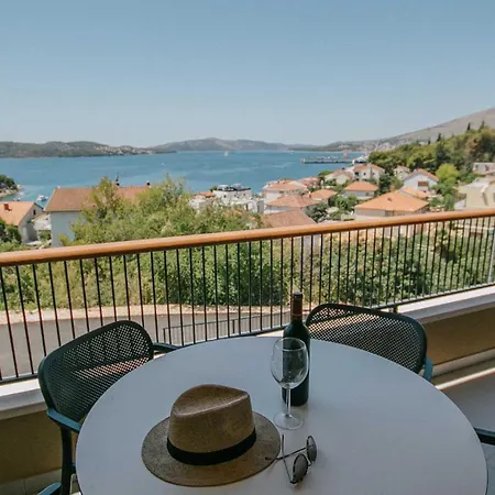 Apartment Oleander Urban Suites, High-speed Internet, At 250, Pet Friendly *