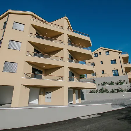 Oleander Urban Suites, High-speed Internet, At 250, Pet Friendly Apartment