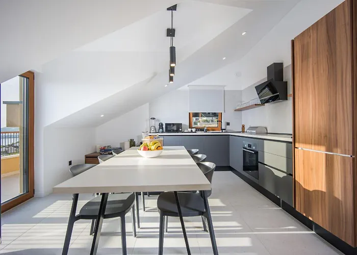 Oleander Urban Suites, High-speed Internet, At 250, Pet Friendly Trogir