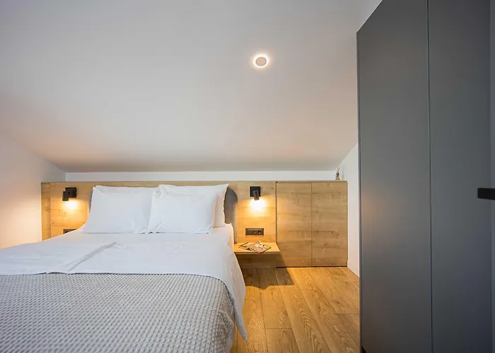Oleander Urban Suites, High-speed Internet, At 250, Pet Friendly Trogir